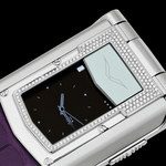 Produktfotografie: Vertu Constellation Ayxta Diamonds Purple Alligator detail