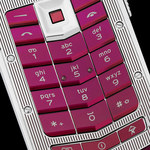 Produktfotografie: Vertu Constellation Ayxta Plum